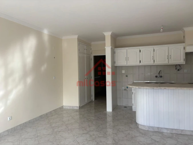 Apartamento T1 para Venda em São João das Lampas e Terrugem Foto 11