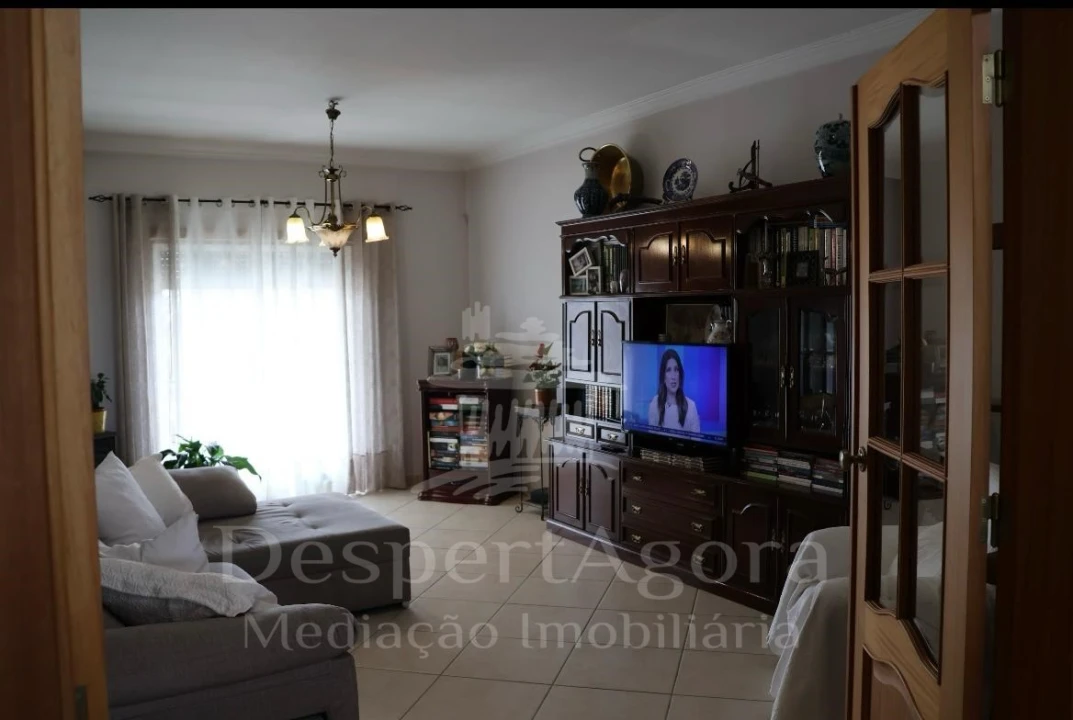 Moradia T3 para Venda em Golegã Foto 10