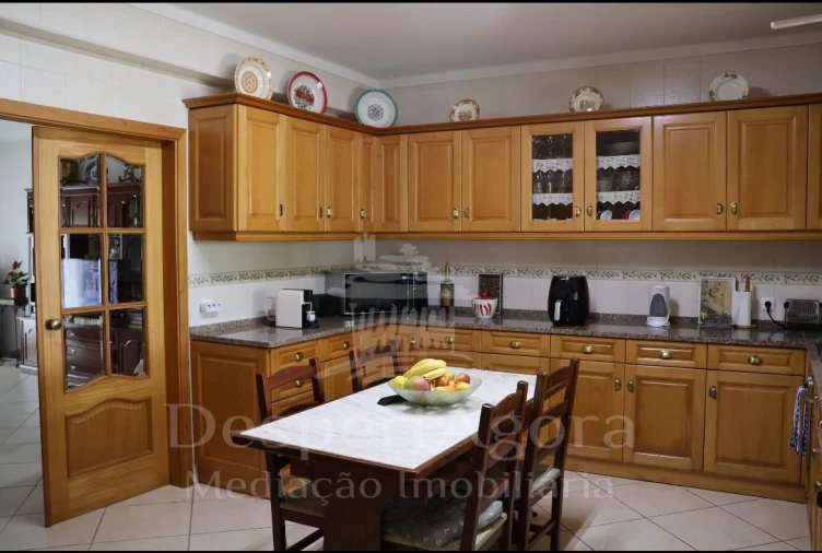 Moradia T3 para Venda em Golegã Foto 2