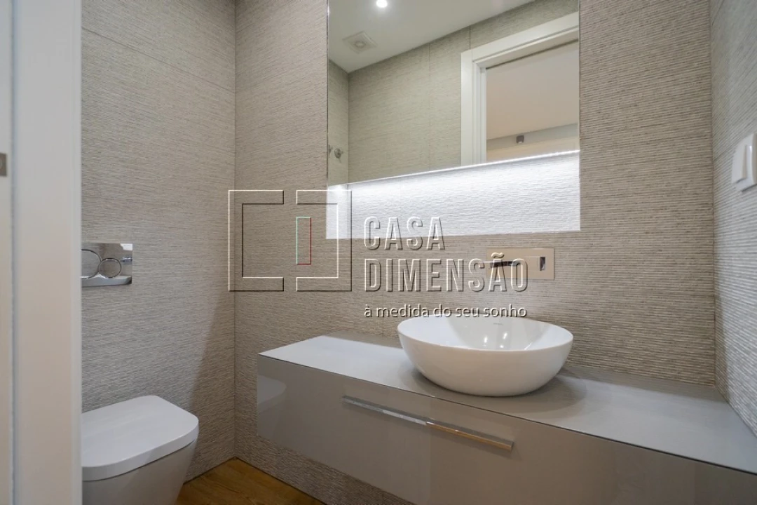 Apartamento T3 para Venda em Carcavelos e Parede Foto 29
