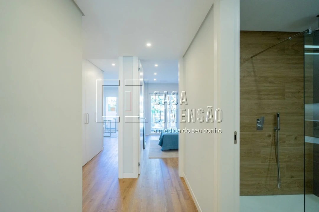Apartamento T3 para Venda em Carcavelos e Parede Foto 30