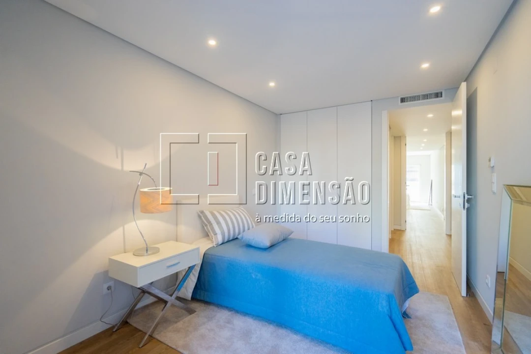 Apartamento T3 para Venda em Carcavelos e Parede Foto 39