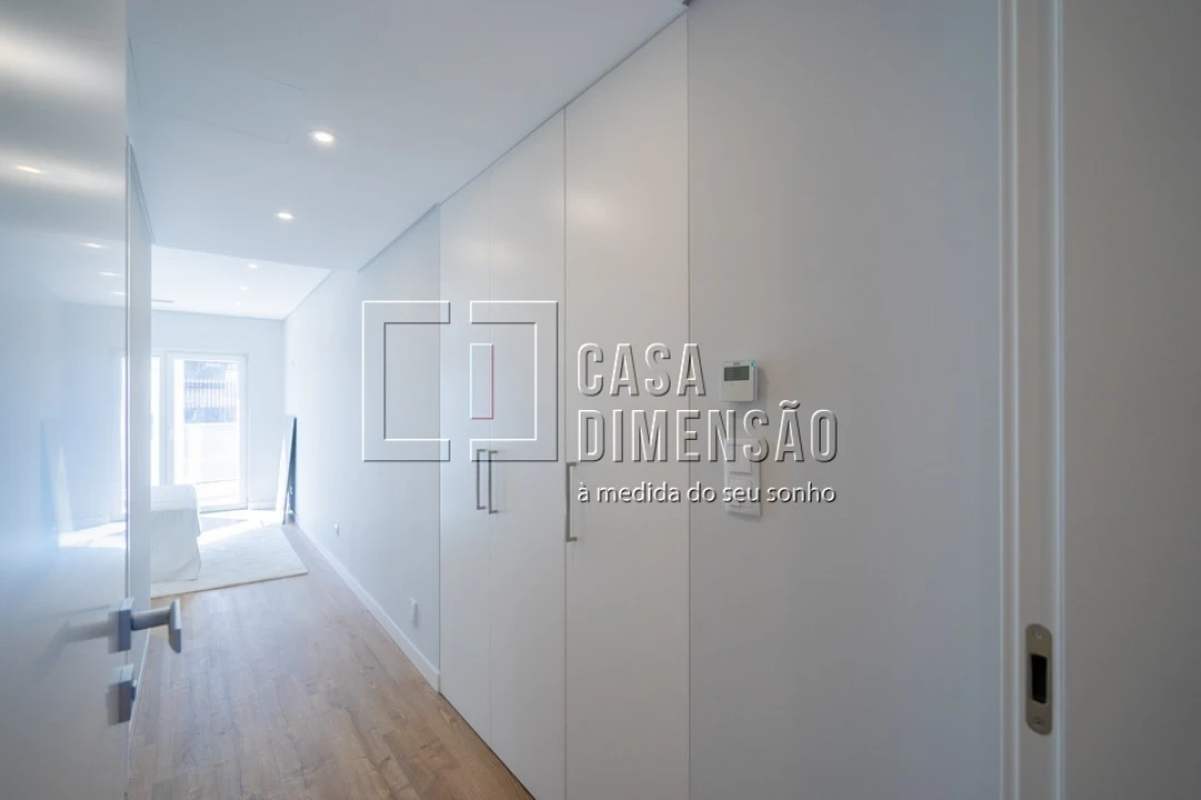 Apartamento T3 para Venda em Carcavelos e Parede Foto 46