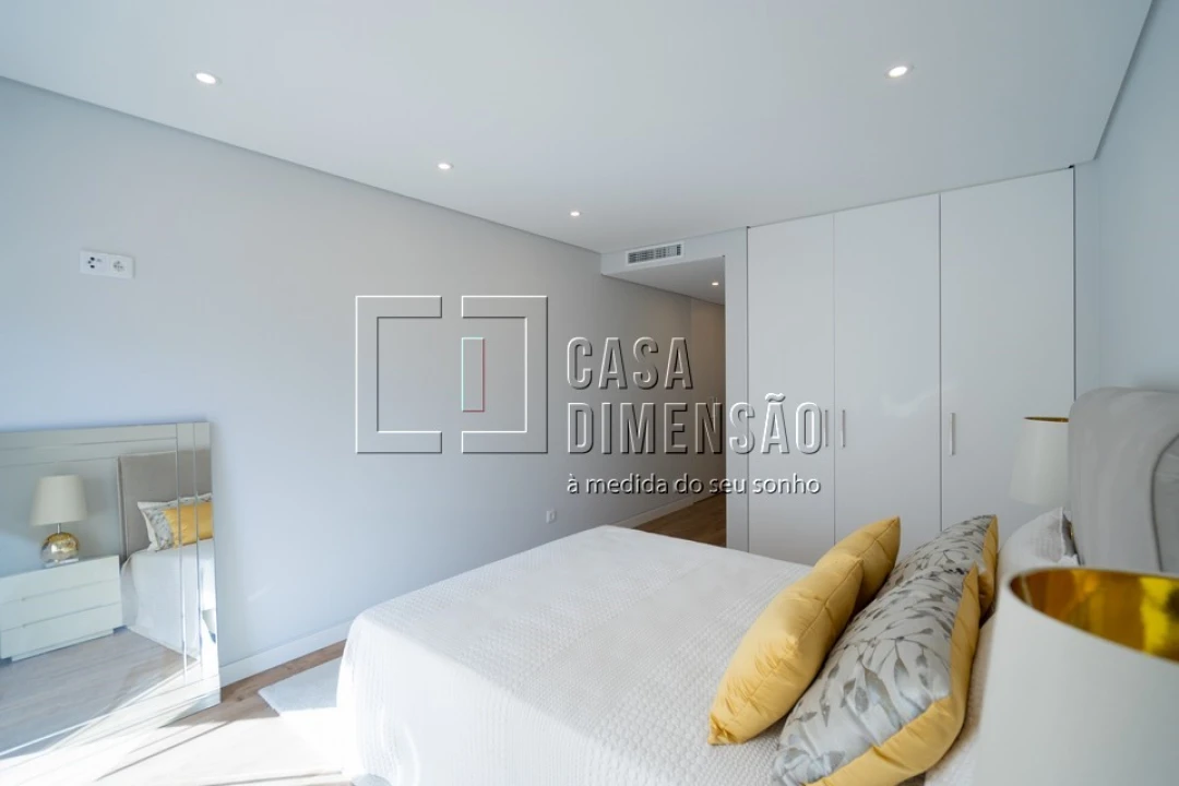Apartamento T3 para Venda em Carcavelos e Parede Foto 52