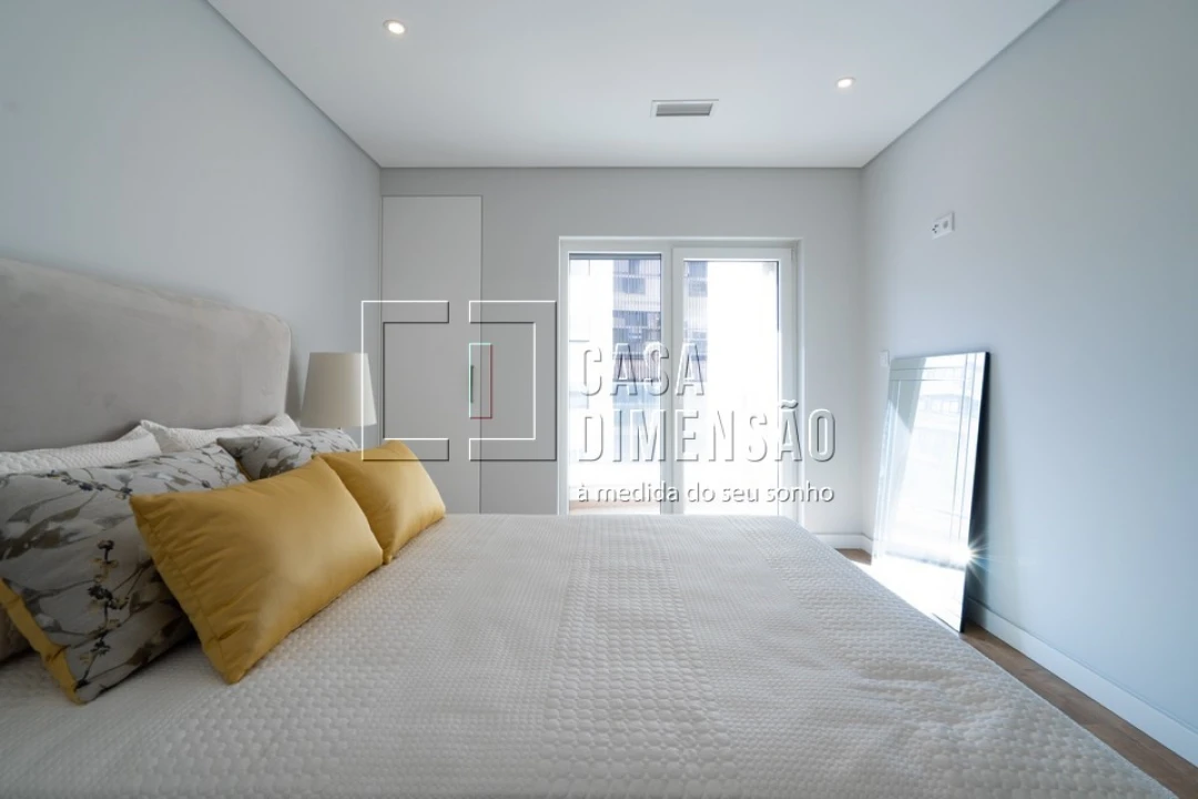 Apartamento T3 para Venda em Carcavelos e Parede Foto 53