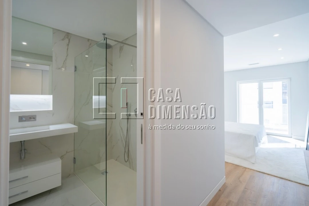 Apartamento T3 para Venda em Carcavelos e Parede Foto 55