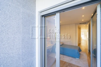 Apartamento T3 para Venda em Carcavelos e Parede