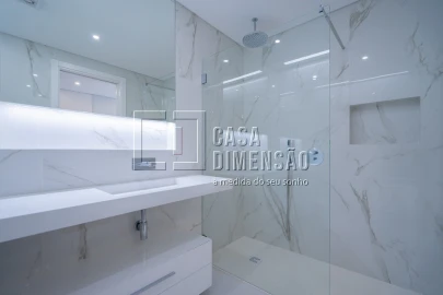 Apartamento T3 para Venda em Carcavelos e Parede