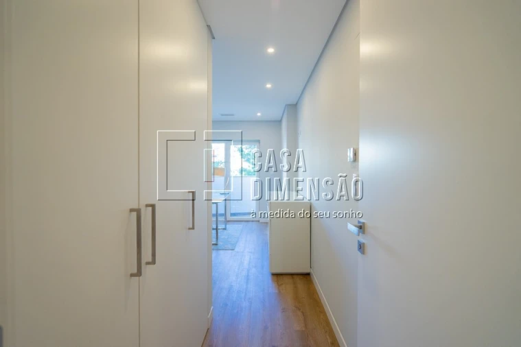 Apartamento T3 para Venda em Carcavelos e Parede Foto 31