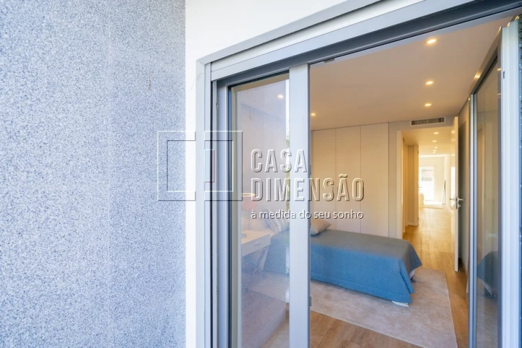 Apartamento T3 para Venda em Carcavelos e Parede Foto 42