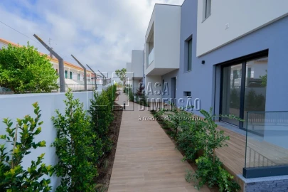 Moradia T4 para Venda em Alcabideche