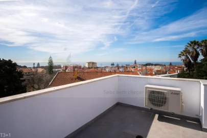Apartamento T3 para Venda em Carcavelos e Parede