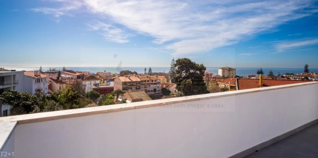 Apartamento T3 para Venda em Carcavelos e Parede Foto 2