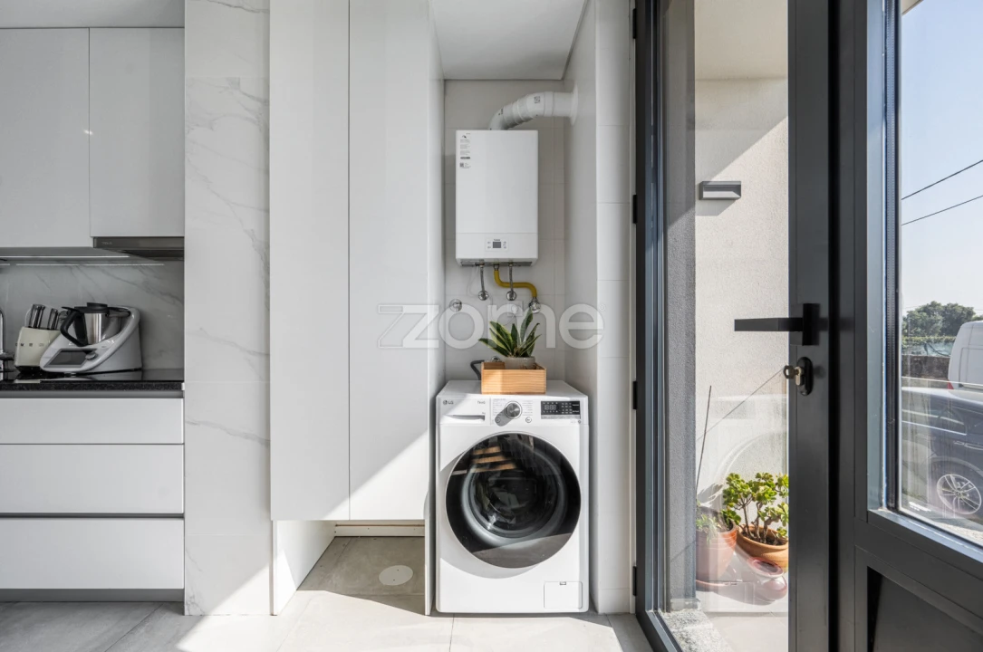 Apartamento T2 para Venda em Vilar de Pinheiro Foto 1