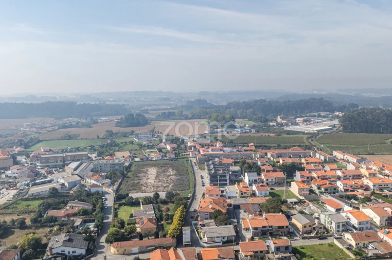 Apartamento T2 para Venda em Vilar de Pinheiro Foto 34