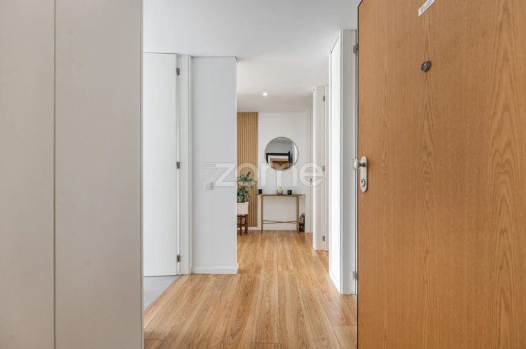 Apartamento T2 para Venda em Vilar de Pinheiro Foto 6