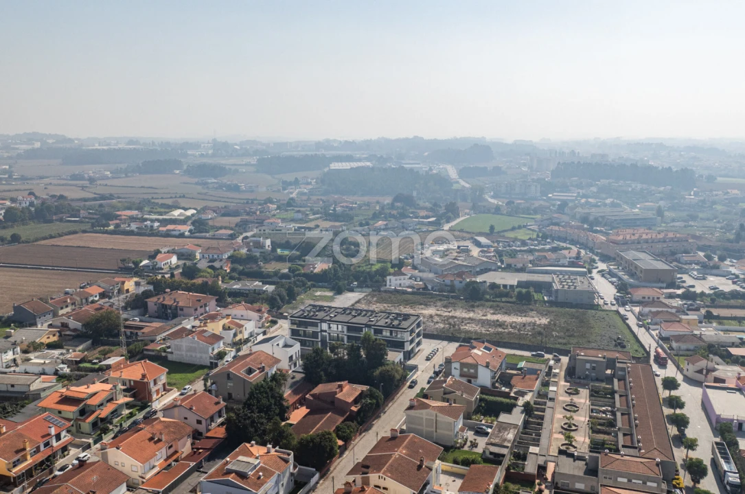 Apartamento T2 para Venda em Vilar de Pinheiro Foto 35
