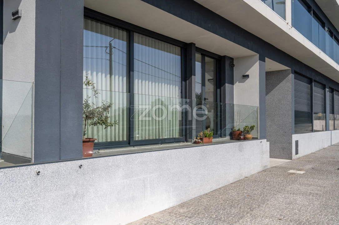 Apartamento T2 para Venda em Vilar de Pinheiro Foto 27