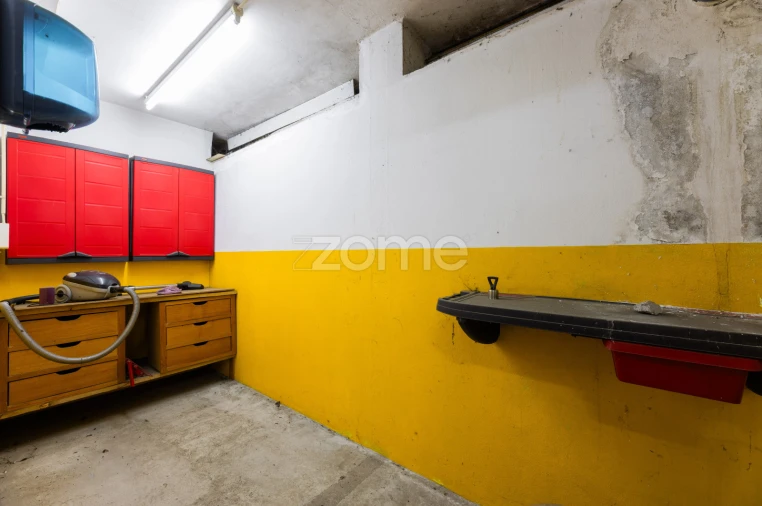 Garagem para Venda em São Vitor (Braga) Foto 9