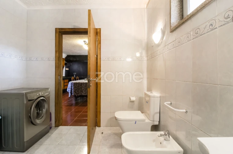 Moradia T6 para Arrendamento em Campo e Sobrado Foto 53