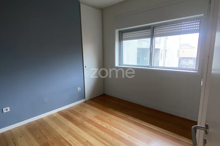 Apartamento T4 para Arrendamento em Aldoar, Foz do Douro e Nevogilde Foto 16