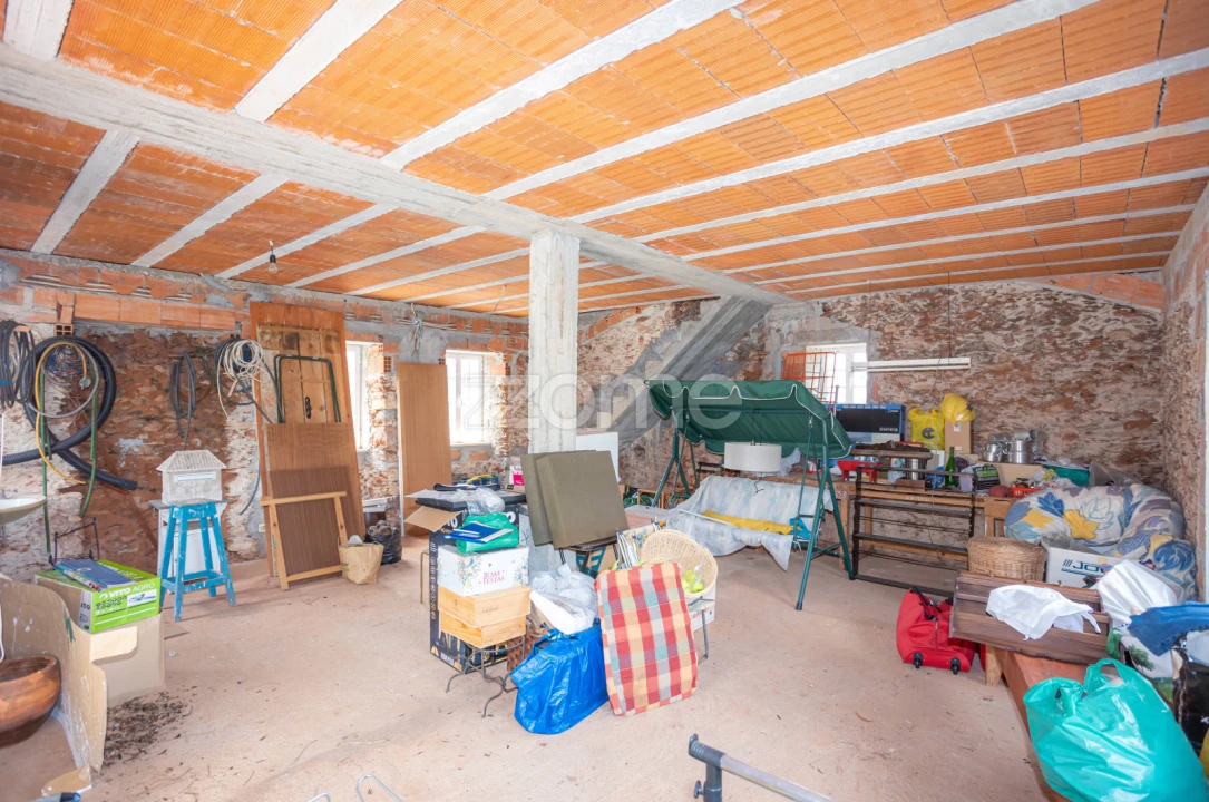 Moradia T1 para Venda em Almalagues Foto 15