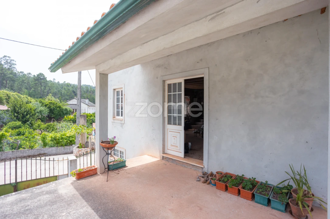 Moradia T1 para Venda em Almalagues Foto 20