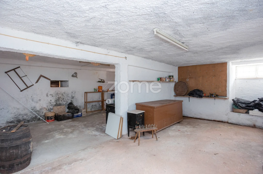 Moradia T1 para Venda em Almalagues Foto 22