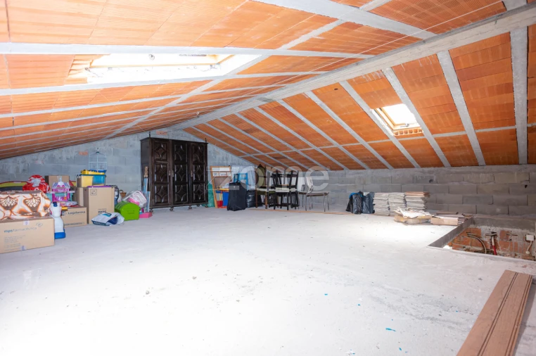 Moradia T1 para Venda em Almalagues Foto 12