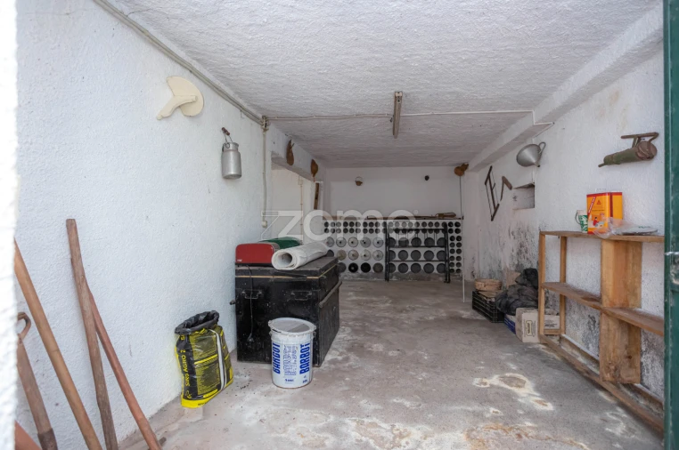 Moradia T1 para Venda em Almalagues Foto 24