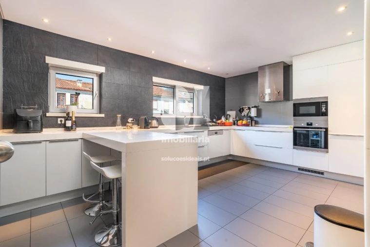 Apartamento T3 para Venda em São Martinho do Bispo e Ribeira de Frades Foto 12