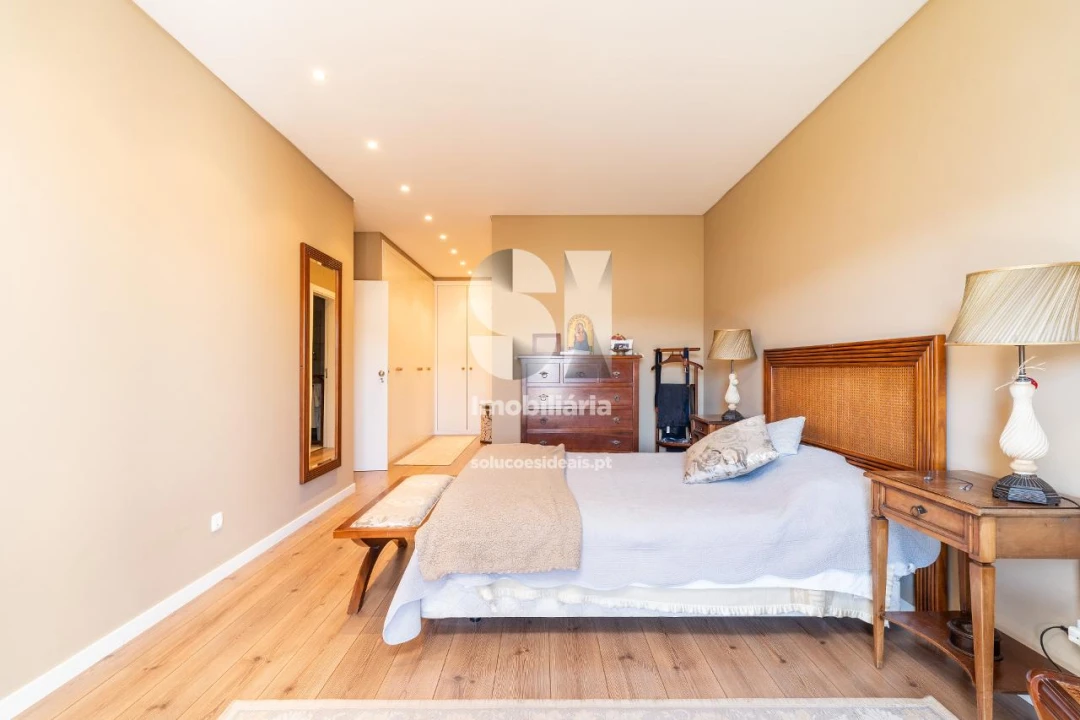 Apartamento T3 para Venda em São Martinho do Bispo e Ribeira de Frades Foto 28