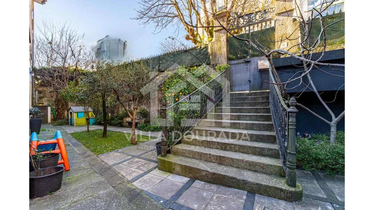 Moradia T6 para Venda em Bonfim Foto 1