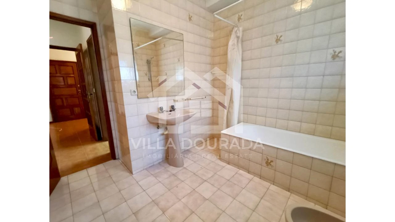 Apartamento T3 para Venda em Baguim do Monte (Rio Tinto) Foto 22