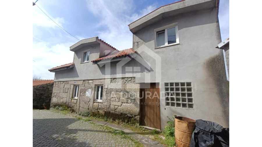 Moradia T3 para Venda em Alcofra