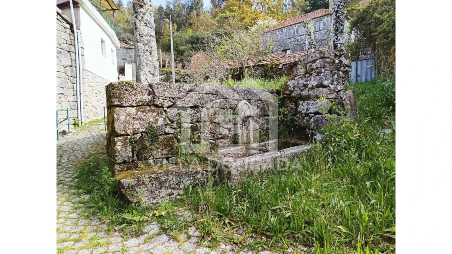 Moradia T3 para Venda em Alcofra Foto 31