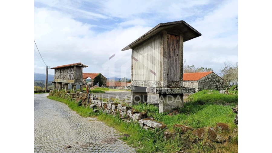 Moradia T3 para Venda em Alcofra Foto 37