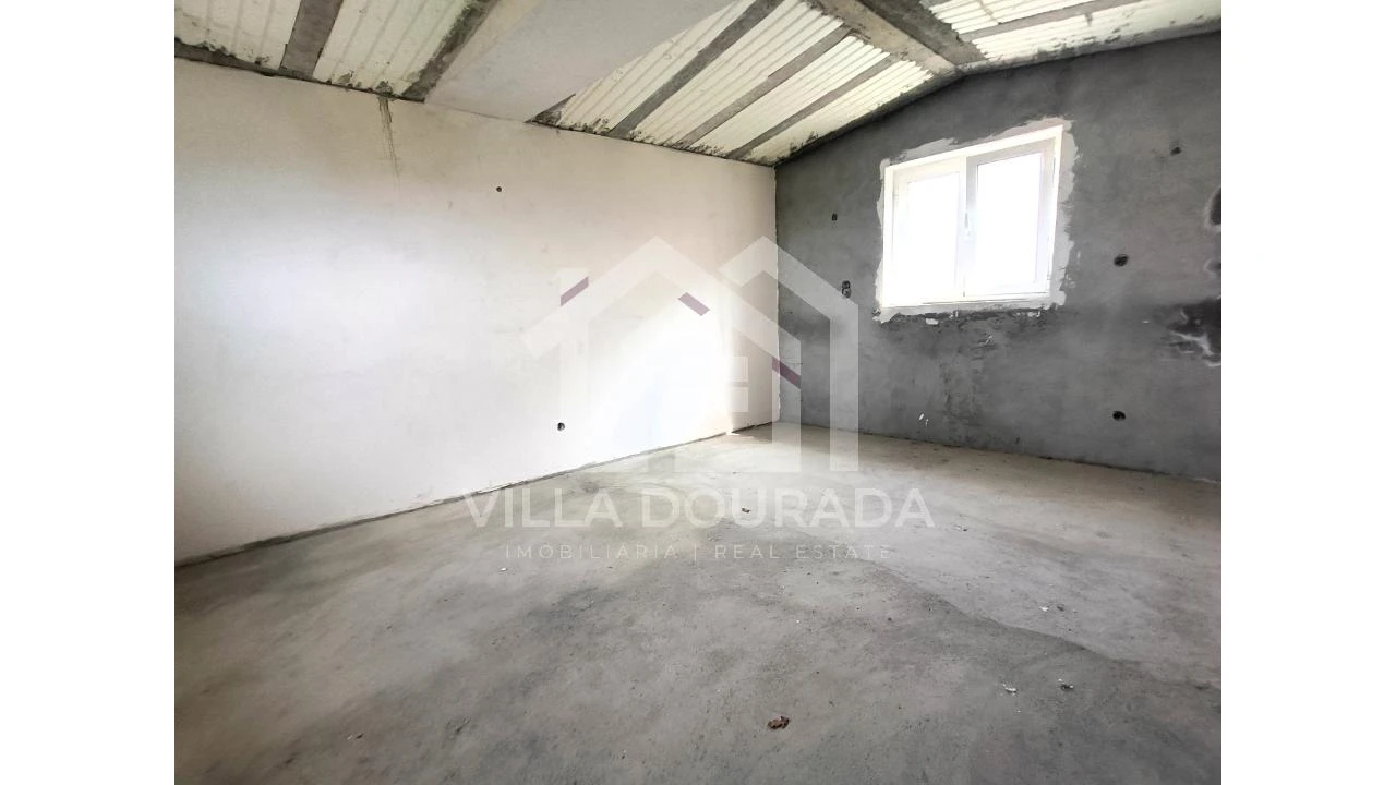 Moradia T3 para Venda em Alcofra Foto 8