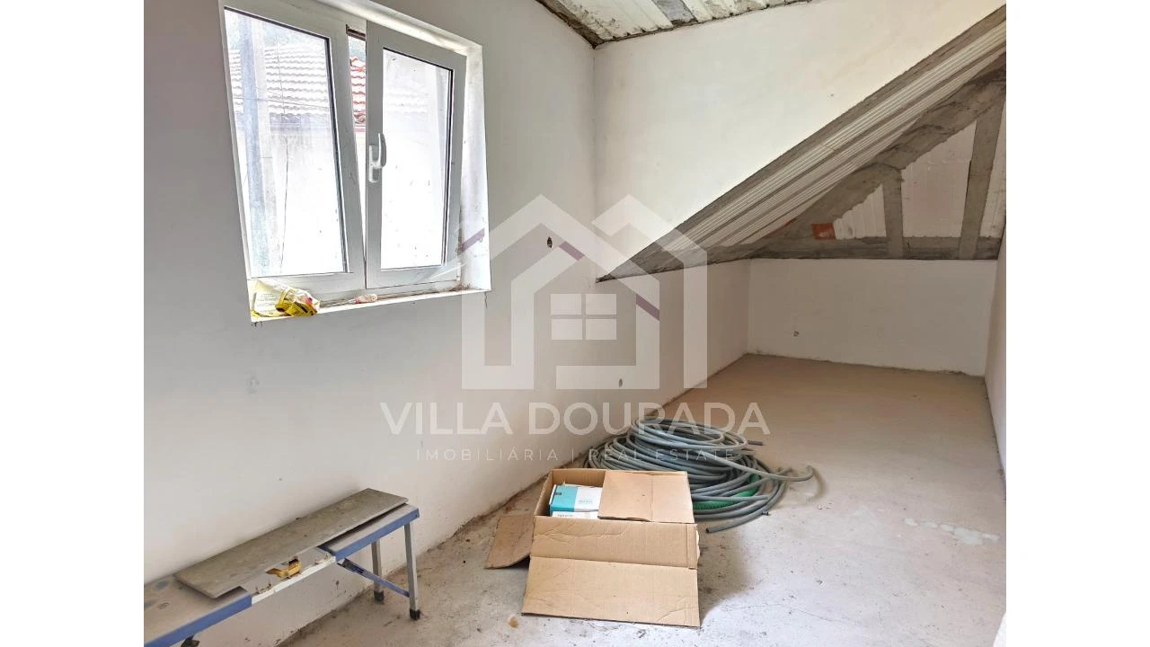 Moradia T3 para Venda em Alcofra Foto 22