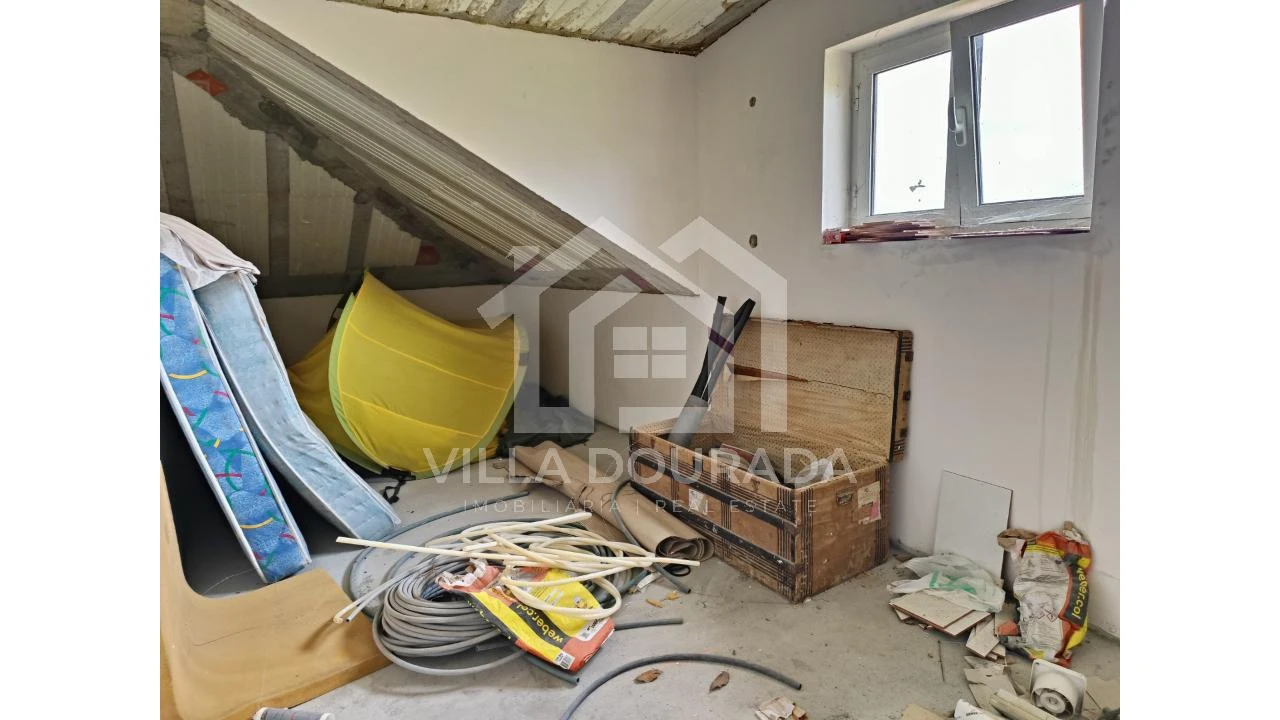 Moradia T3 para Venda em Alcofra Foto 23