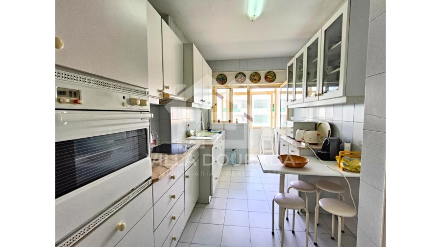 Apartamento T3 para Arrendamento em Aver-O-Mar, Amorim e Terroso Foto 5