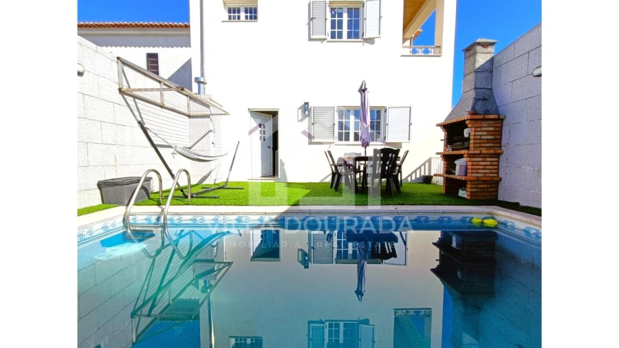 Moradia T3 para Venda em Ramalde