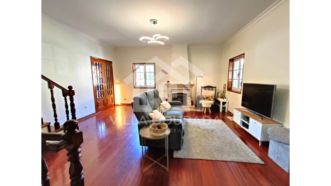 Moradia T3 para Venda em Ramalde Foto 4