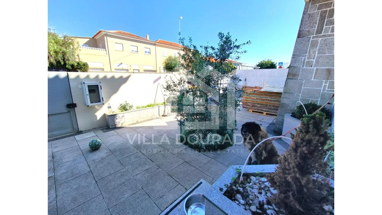 Moradia T3 para Venda em Ramalde Foto 30