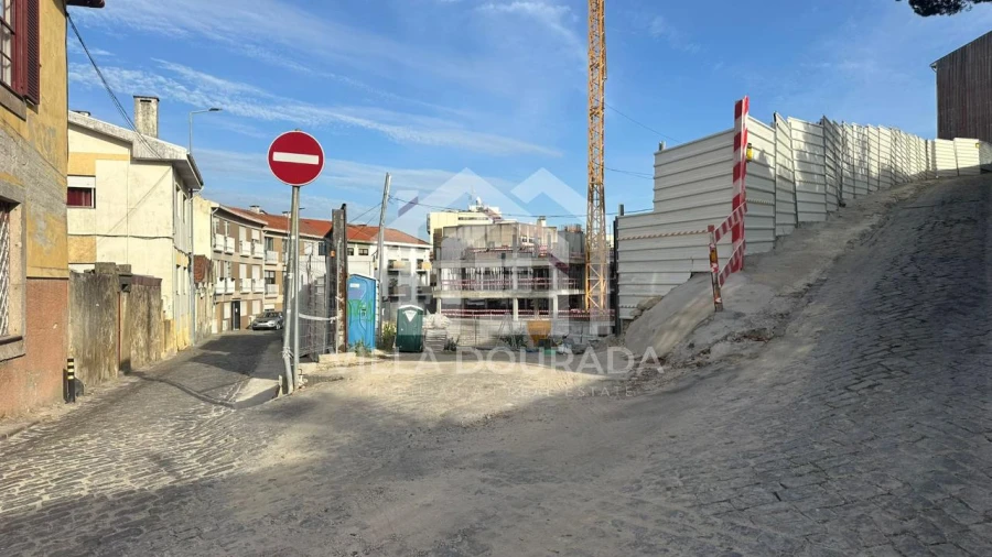 Apartamento para Venda em Mafamude e Vilar do Paraíso Foto 1