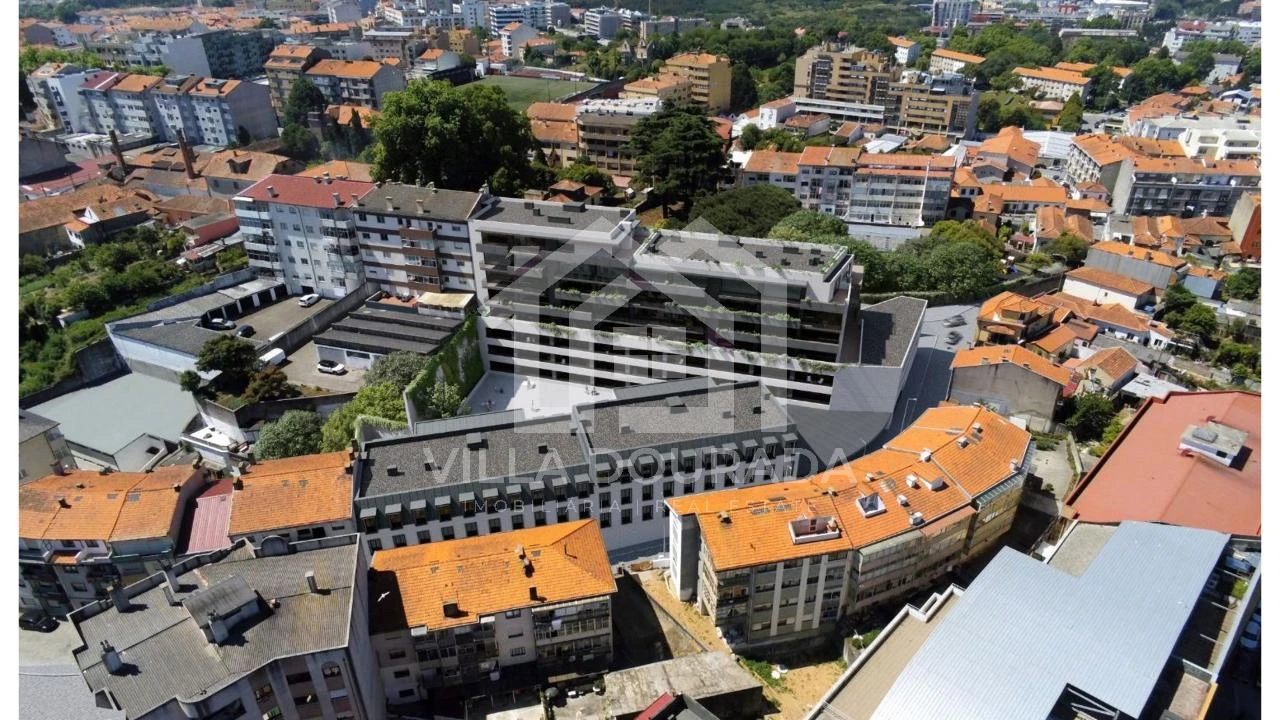 Apartamento para Venda em Mafamude e Vilar do Paraíso Foto 27