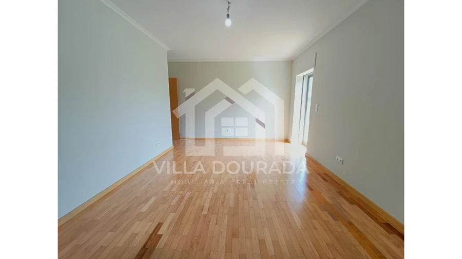 Moradia T3 para Venda em Amarante (São Gonçalo), Madalena, Cepelos e Gatão Foto 8