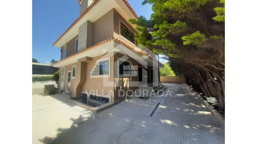 Moradia T3 para Venda em Amarante (São Gonçalo), Madalena, Cepelos e Gatão Foto 1