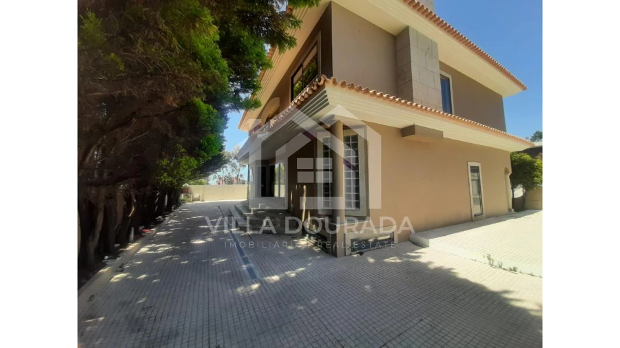 Moradia T3 para Venda em Amarante (São Gonçalo), Madalena, Cepelos e Gatão Foto 2