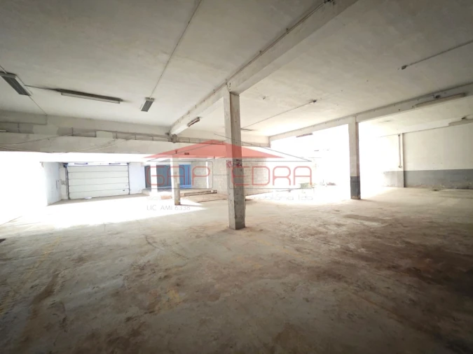 Armazém para Venda em Silvalde Foto 11